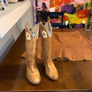 VINTAGE COWBOY BOOTS 🤯🤯